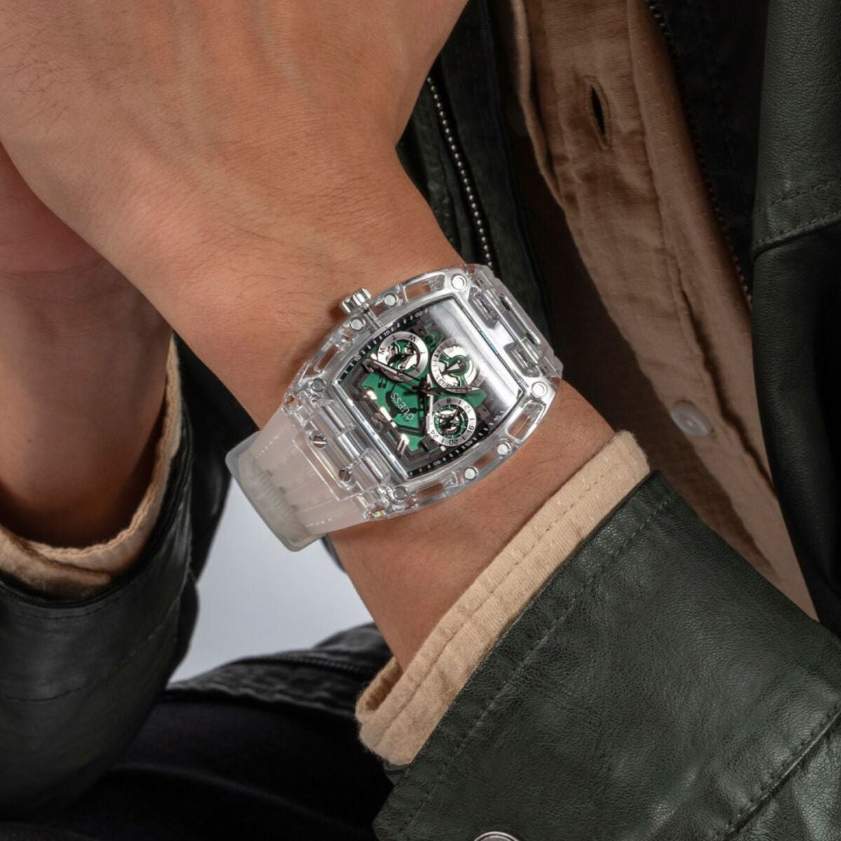 V3H1D3555F80D0C9A12166B3A82860C305FR6441176P5