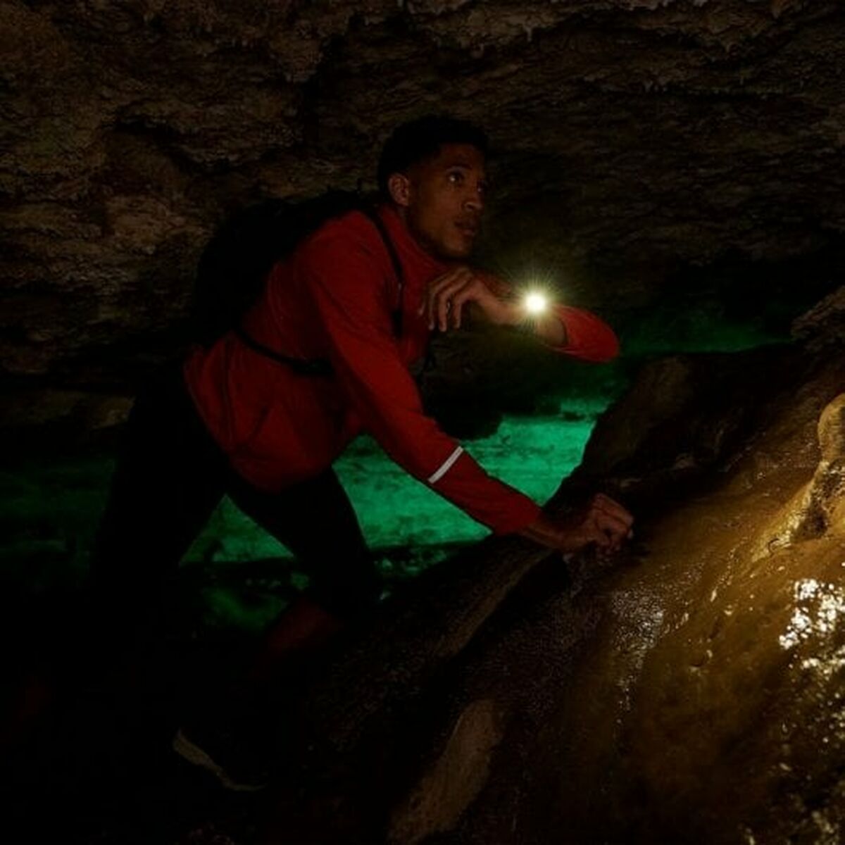 V2HA24D9BE16365DDD92F0A3AF440BA70FCR6734627P3