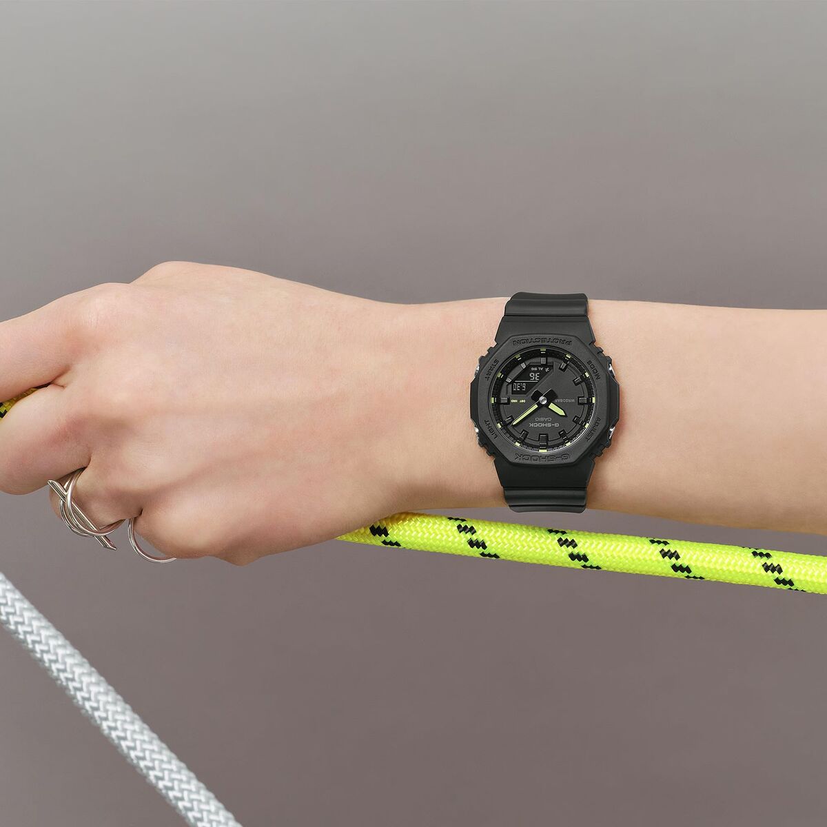 V2H27815FA6D1734313514EDE1060E75FA2R7427092P5