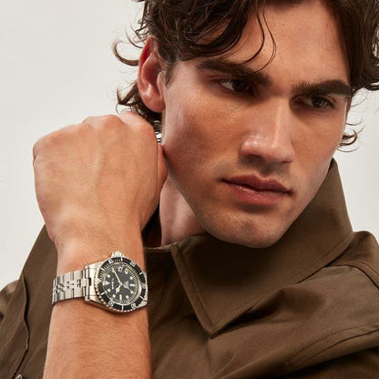 V4H636FFC5FA596CC8F5B5D7CE4978C97A3R6653680P5