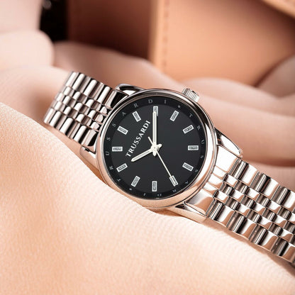 V2H0B76D658E41479E311F469552C65600AR7046159P9