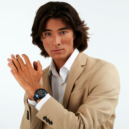 V2HEB1E44A0A78B4DE402D1E8CCD6B39BAAR6933902P5