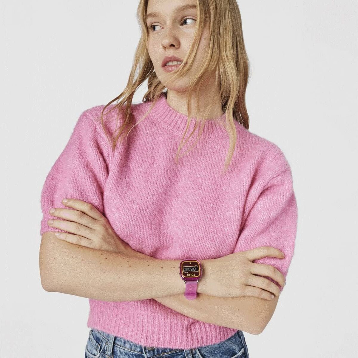 V5HD945FD59C7158583B47C9743944A6FADR6429251P4