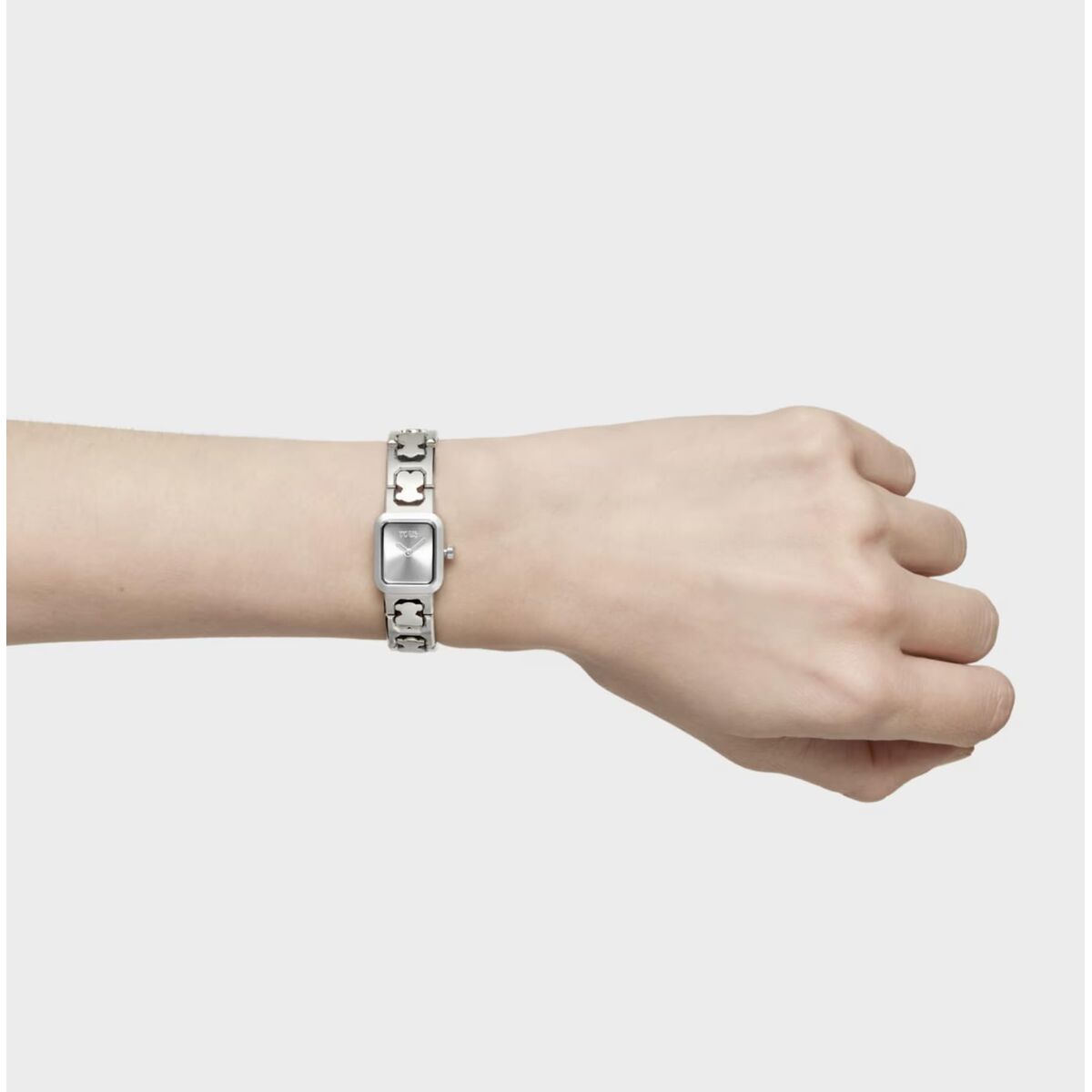 V4HD3F3AC25432192371A021906ECE3A909R7397009P6